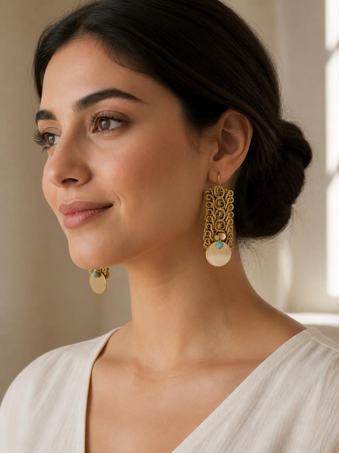 Flouri Earrings Gold