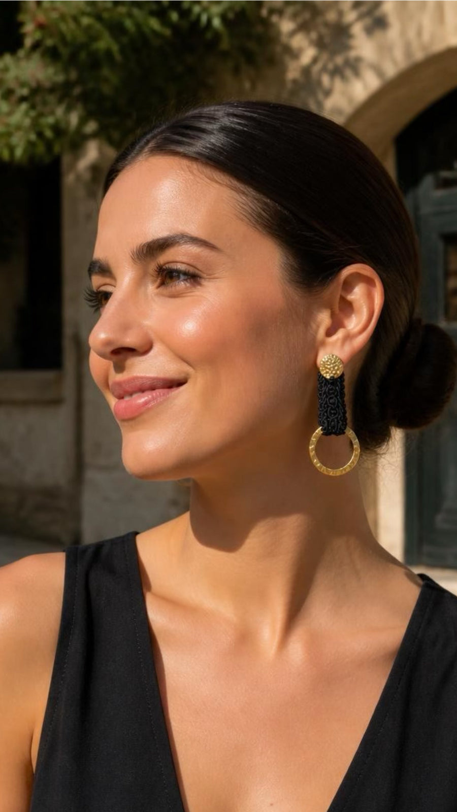 Dioni Black Circles Earrings