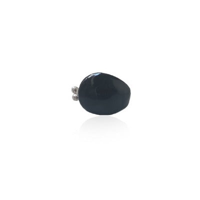 black ring