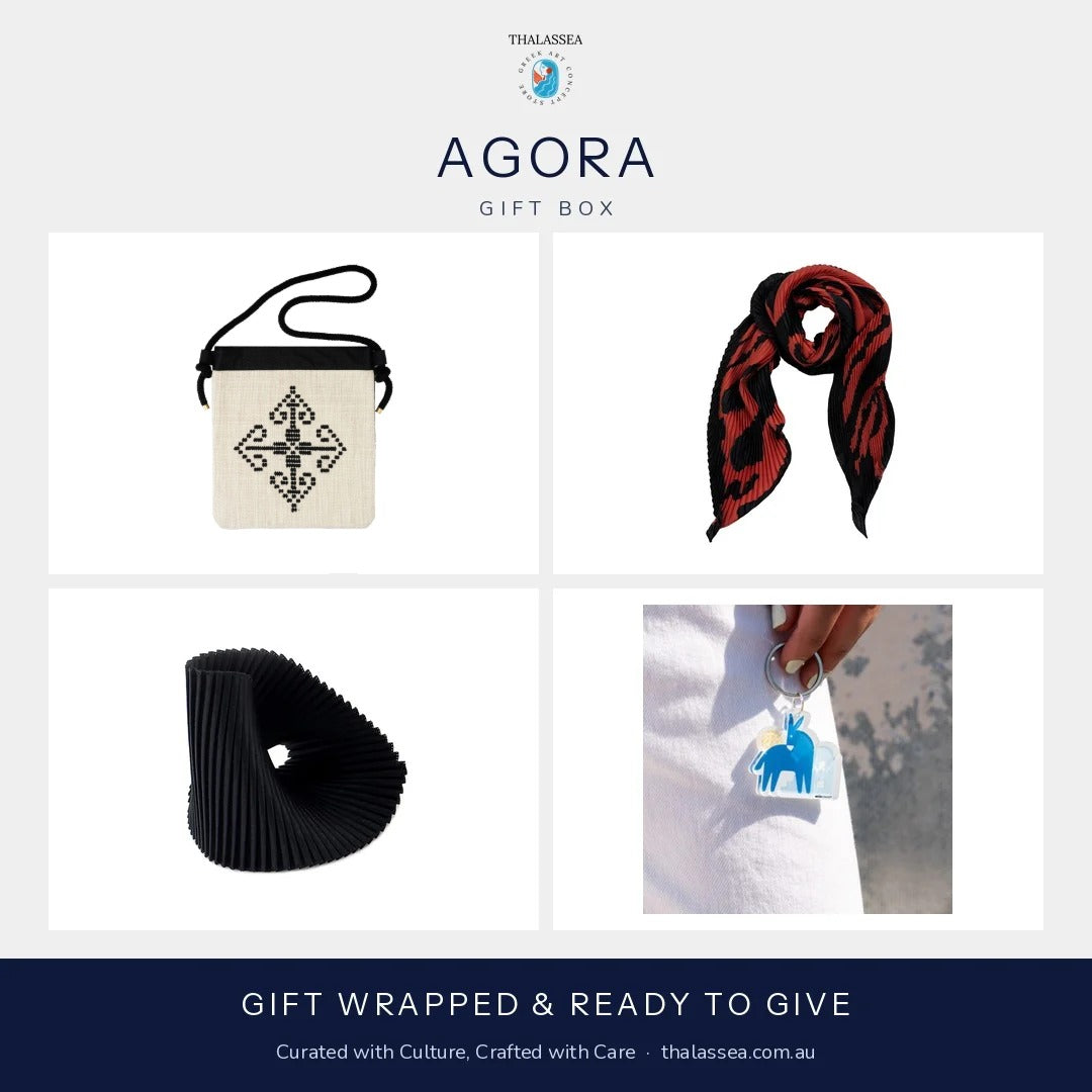 Agora Gift Box – Tagari Milopotamos handwoven Greek cotton bag, Giaccometti pleated foulard, Black Shell bracelet and donkey keychain | Thalassea