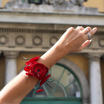 Blossoming Bracelet in Red / Exclusive Collection