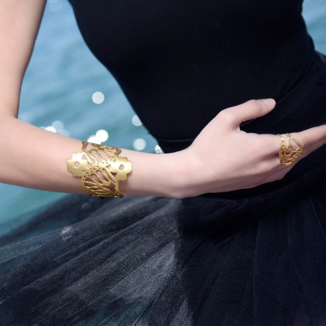 Butterfly Effect Bracelet 24K