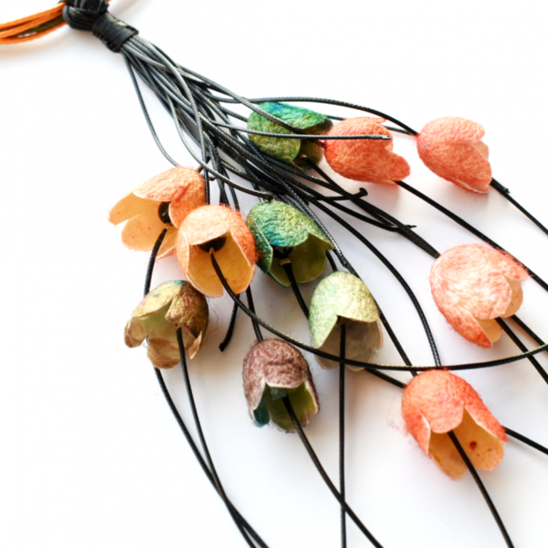 Silky Bouquet Necklace